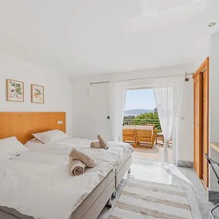 Les Chenes - Piscine Privee - Vue - St Tropez Villa *