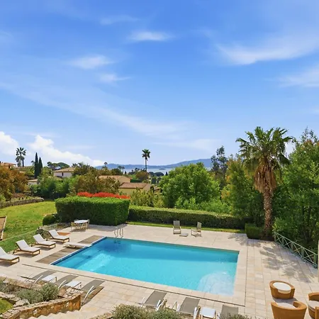 Les Chenes - Piscine Privee - Vue - St Tropez Villa