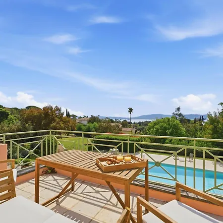 Les Chenes - Piscine Privee - Vue - St Tropez