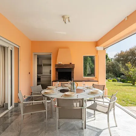 Les Chenes - Piscine Privee - Vue - St Tropez