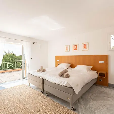 Les Chenes - Piscine Privee - Vue - St Tropez Villa *